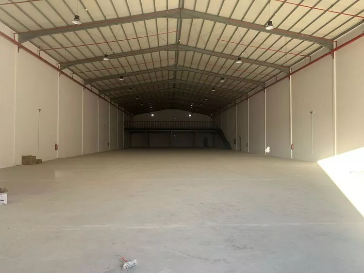 مستودع للإيجار في شارع اللوزية, حي طيبة, مدينة الرياض, منطقة الرياض صورة 3