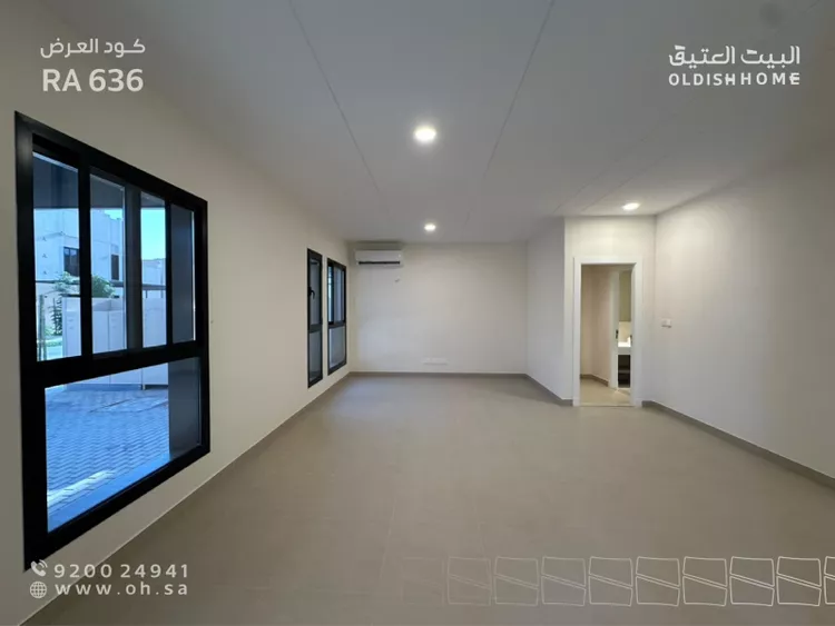 فيلا للإيجار في شارع رقم 2072, حي سدرة, مدينة الرياض, منطقة الرياض 8