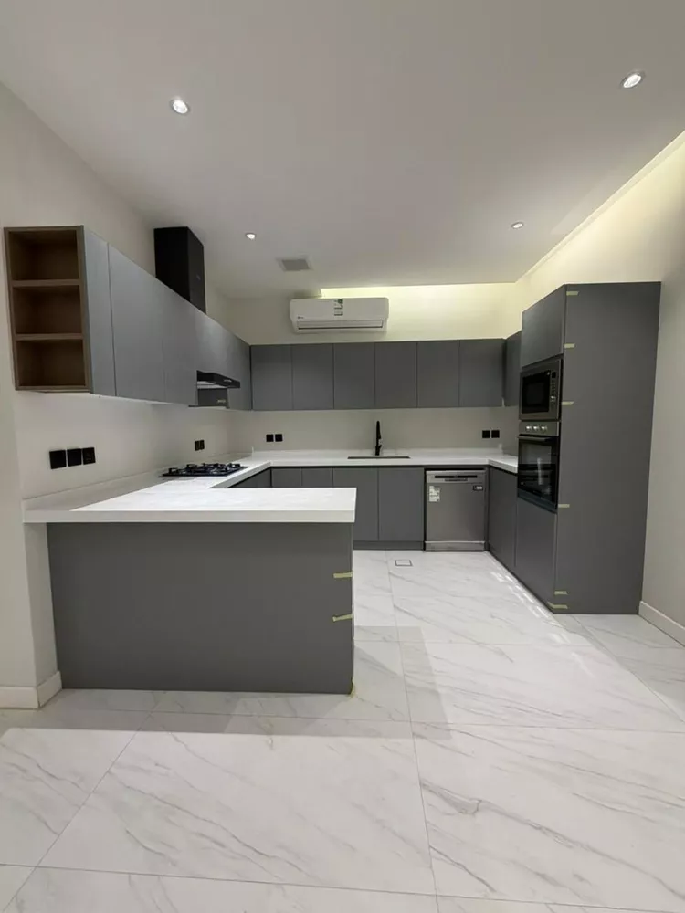 Floor for Rent in Riyadh Al Arid