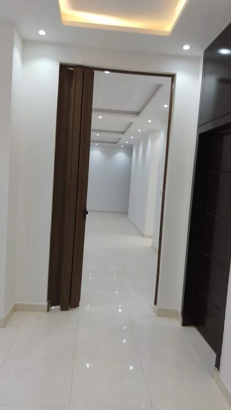 Floor for Rent in Riyadh Ar Rimal صورة 3