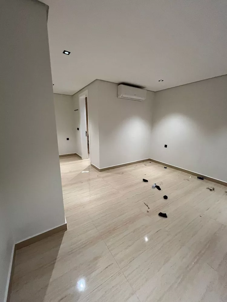 Floor for Rent in Riyadh Ar Rayan صورة 2