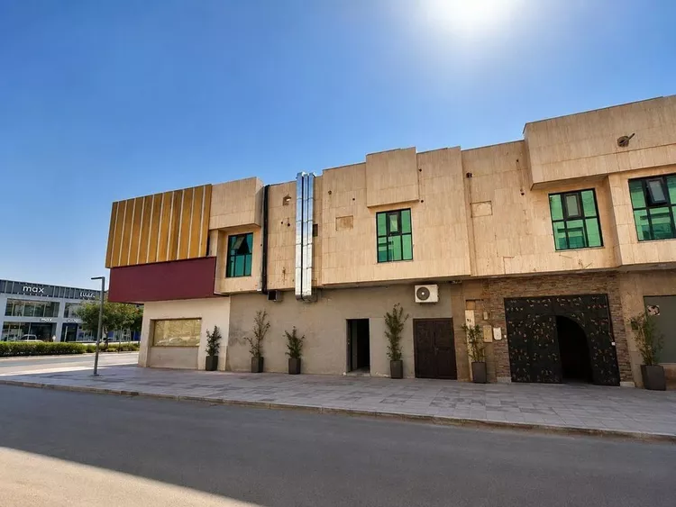 مكتب تجاري للإيجار في شارع الامير سلطان ابن عبدالعزيز, حي السليمانية, مدينة الرياض, منطقة الرياض صورة 5