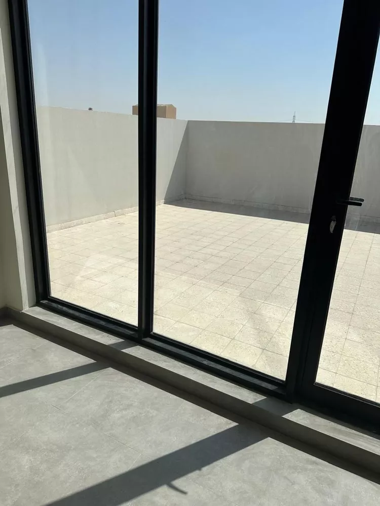 فيلا للإيجار في شارع الأزهار, حي الندى, مدينة الرياض, منطقة الرياض صورة 3