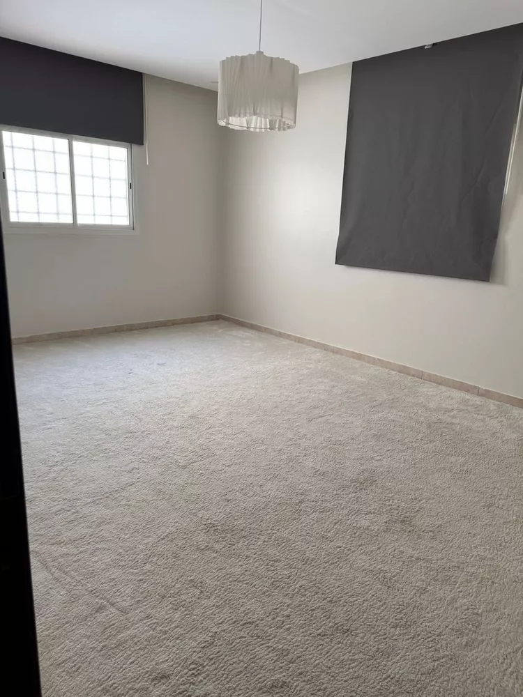 Floor for Rent in Riyadh Al Yasmin صورة 3