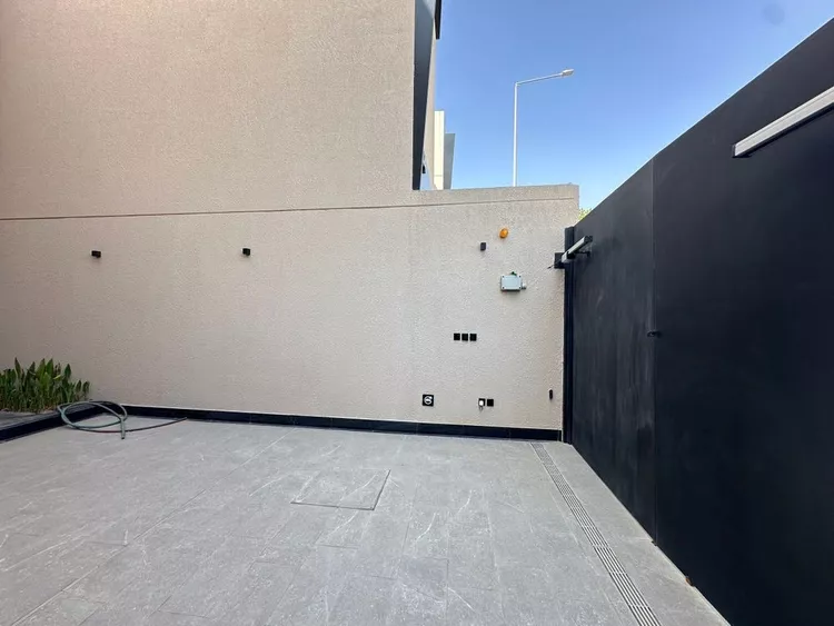 فيلا للإيجار في شارع طريق عثمان بن عفان, حي النرجس, مدينة الرياض, منطقة الرياض صورة 3