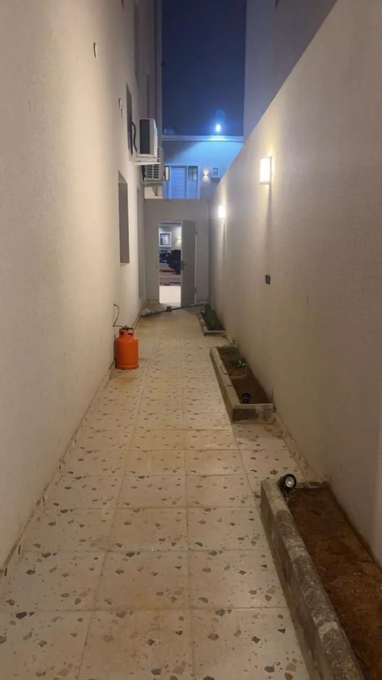 شقة للإيجار في شارع الجوابره, حي ظهرة لبن, مدينة الرياض, منطقة الرياض 12