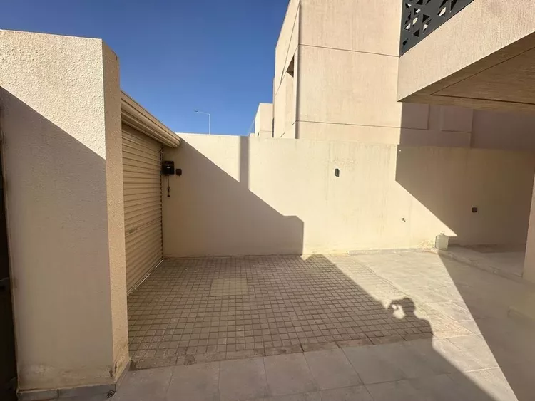 Villa for Rent in Riyadh An Narjis 23