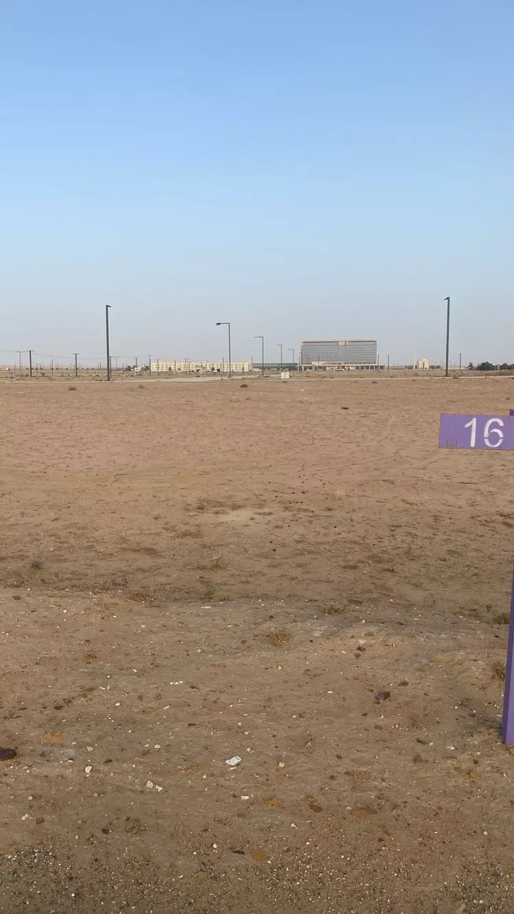 Land for Sale in Buraydah Ash Shiqah صورة 2