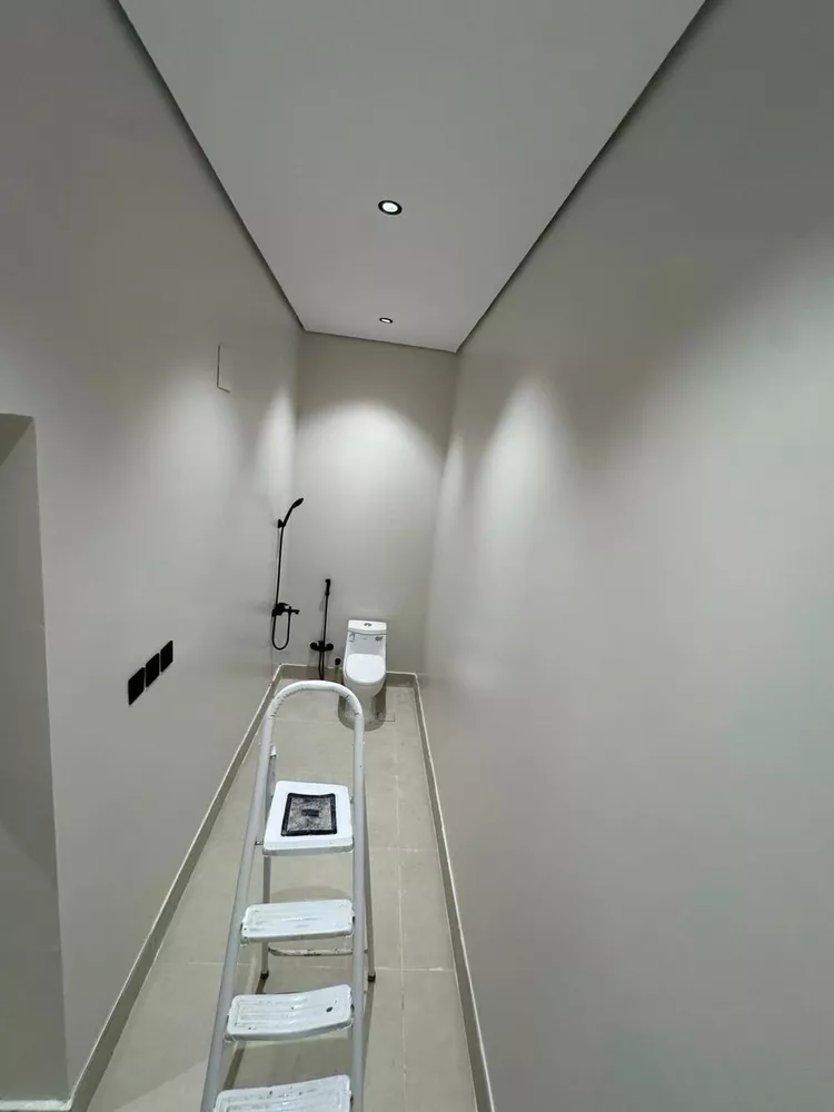 Apartment for Rent in Riyadh Al Malqa 12
