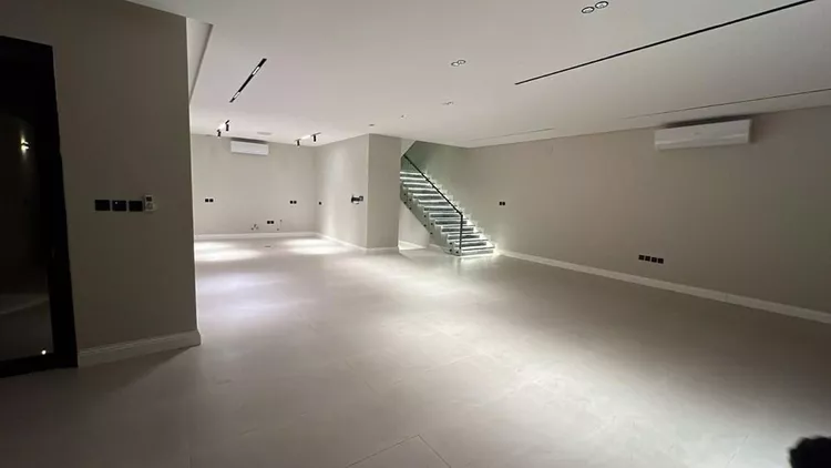 فيلا للإيجار في شارع يوسف السيرافي, حي العارض, مدينة الرياض, منطقة الرياض صورة 2