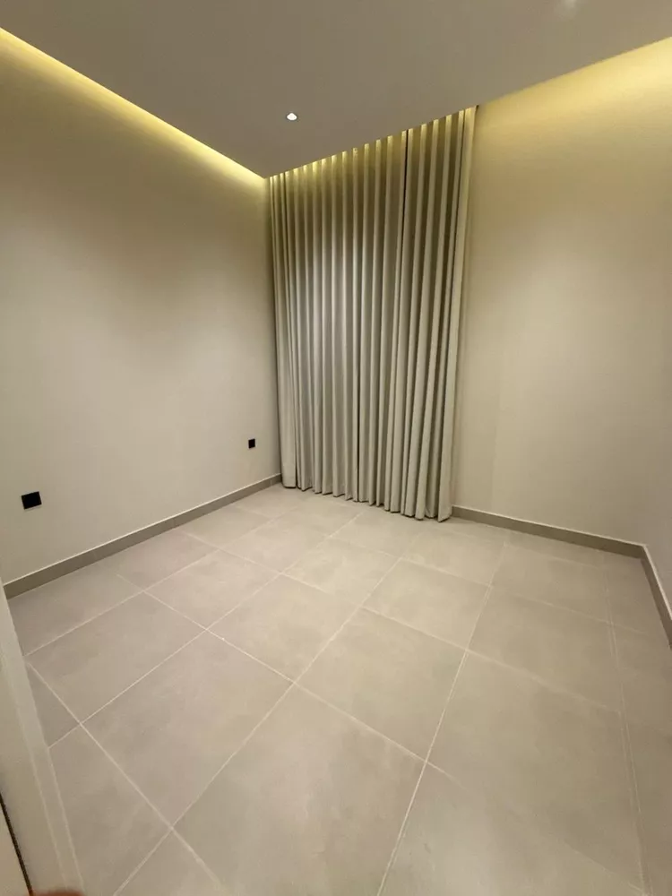 Apartment for Rent in Riyadh Al Malqa 6