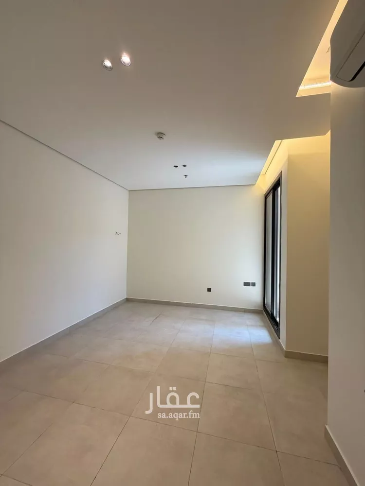 شقة للإيجار في شارع اسماء بنت مالك, حي العارض, مدينة الرياض, منطقة الرياض 7