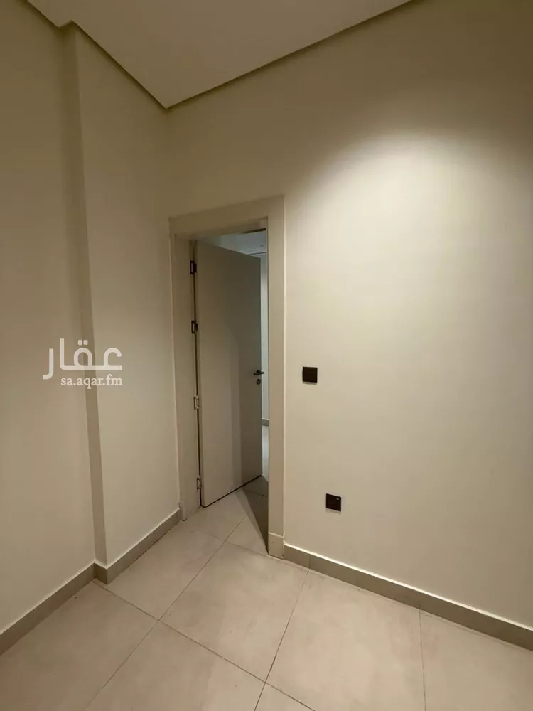شقة للإيجار في شارع اسماء بنت مالك, حي العارض, مدينة الرياض, منطقة الرياض 6