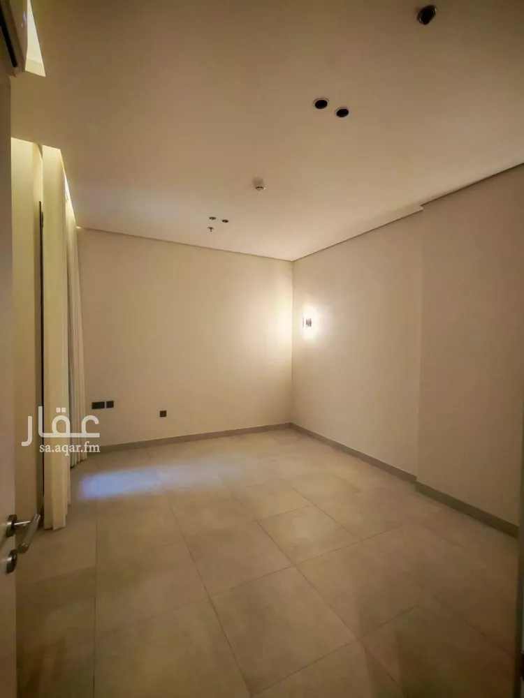 شقة للإيجار في شارع اسماء بنت مالك, حي العارض, مدينة الرياض, منطقة الرياض صورة 4