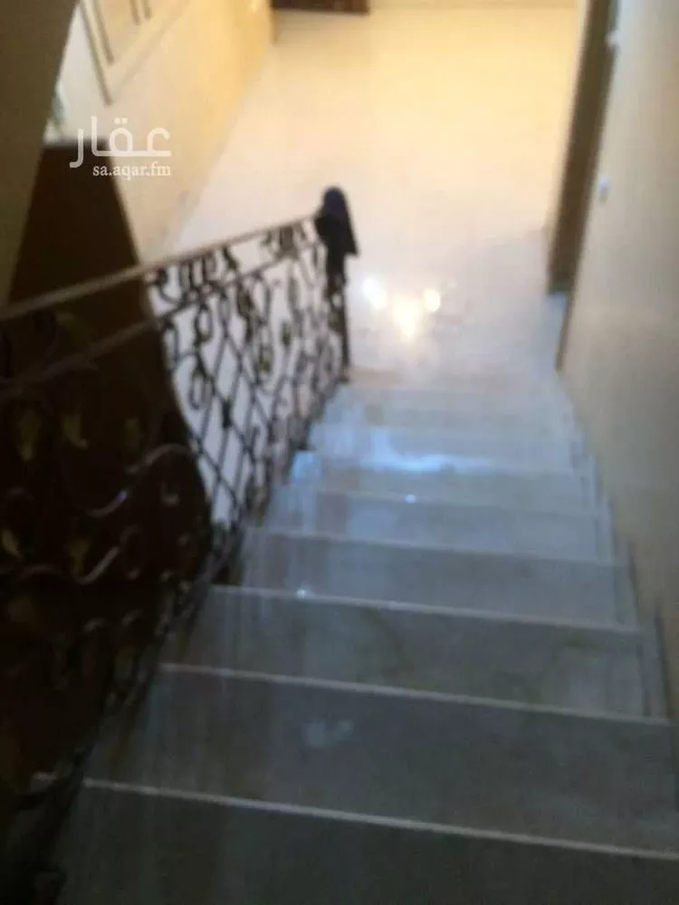 فيلا للبيع في شارع قيس بن الحصين, حي المصيف, مدينة الرياض, منطقة الرياض صورة 5