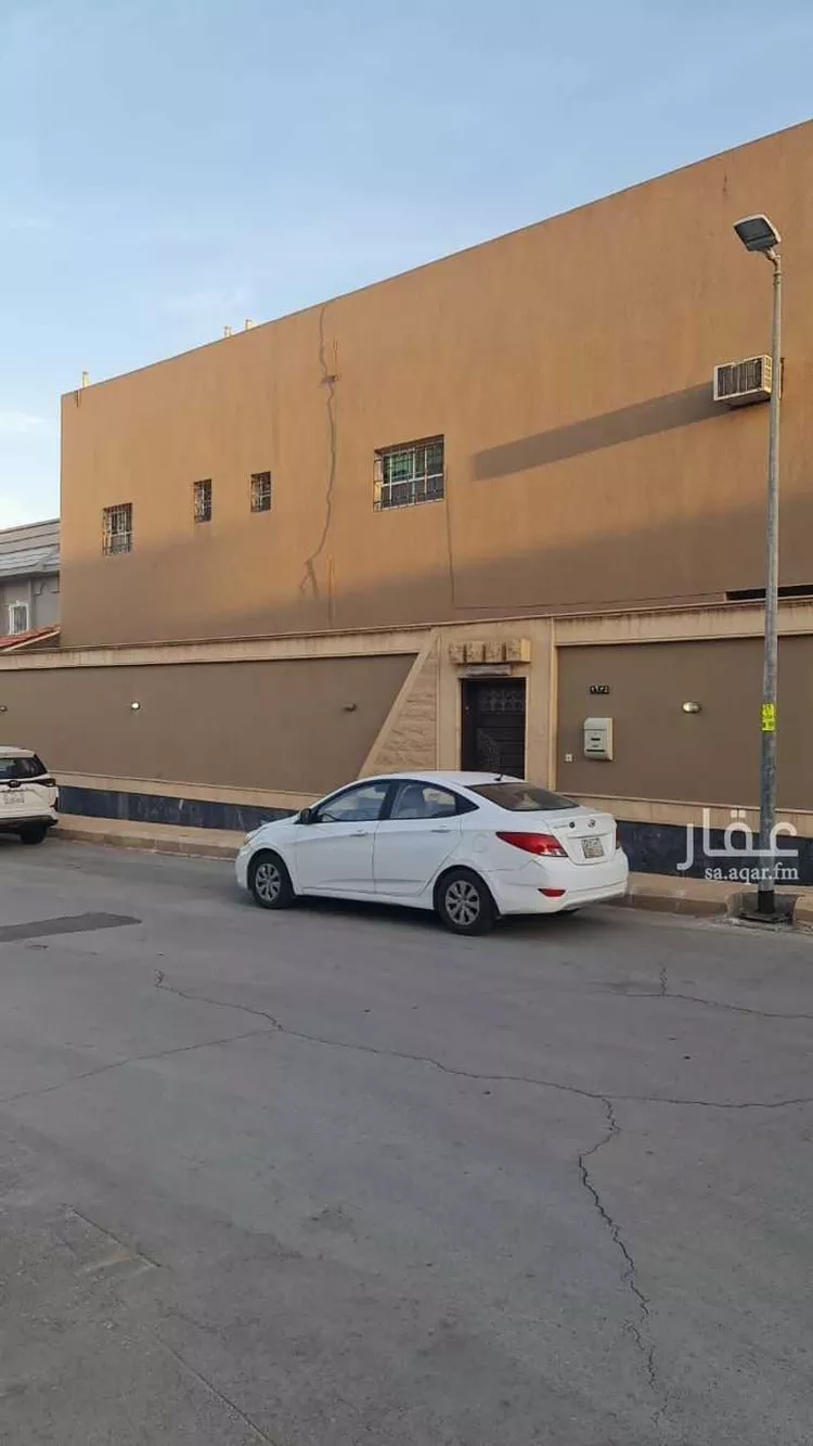 فيلا للبيع في شارع أم الفضل, حي ظهرة البديعة, مدينة الرياض, منطقة الرياض صورة 2