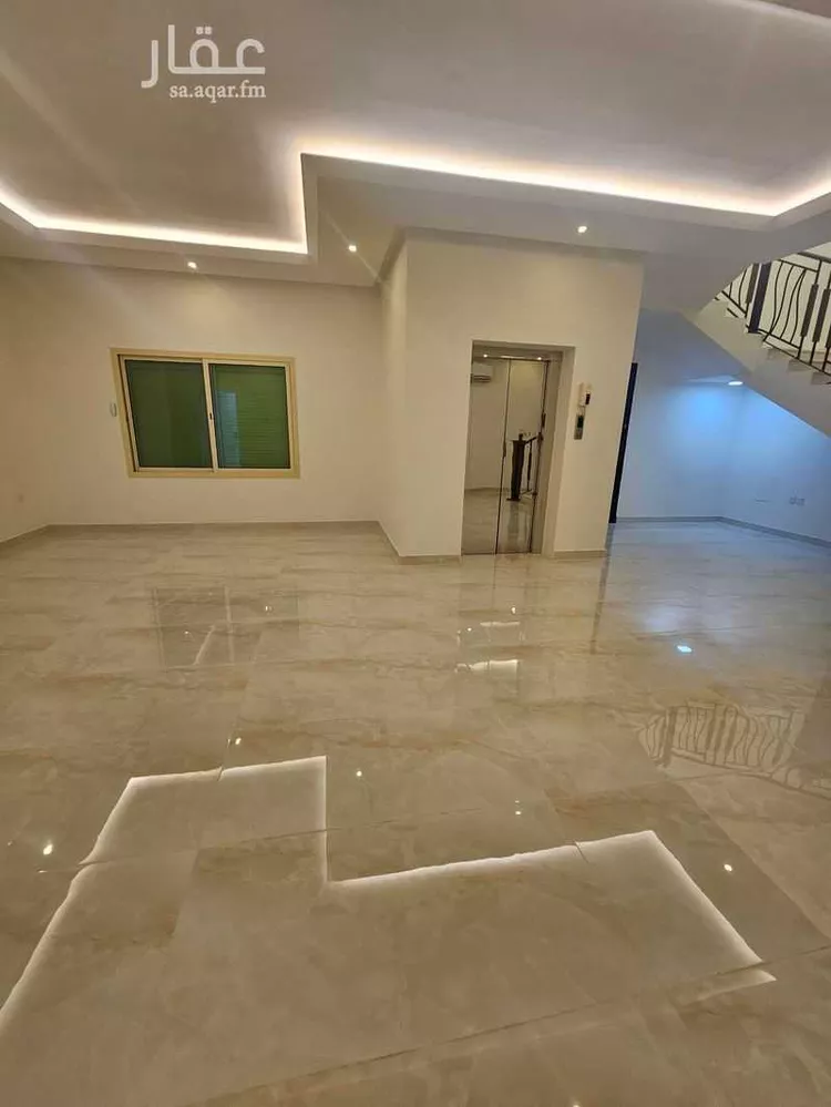 فيلا للبيع في شارع رقم 512, حي الملقا, مدينة الرياض, منطقة الرياض صورة 3