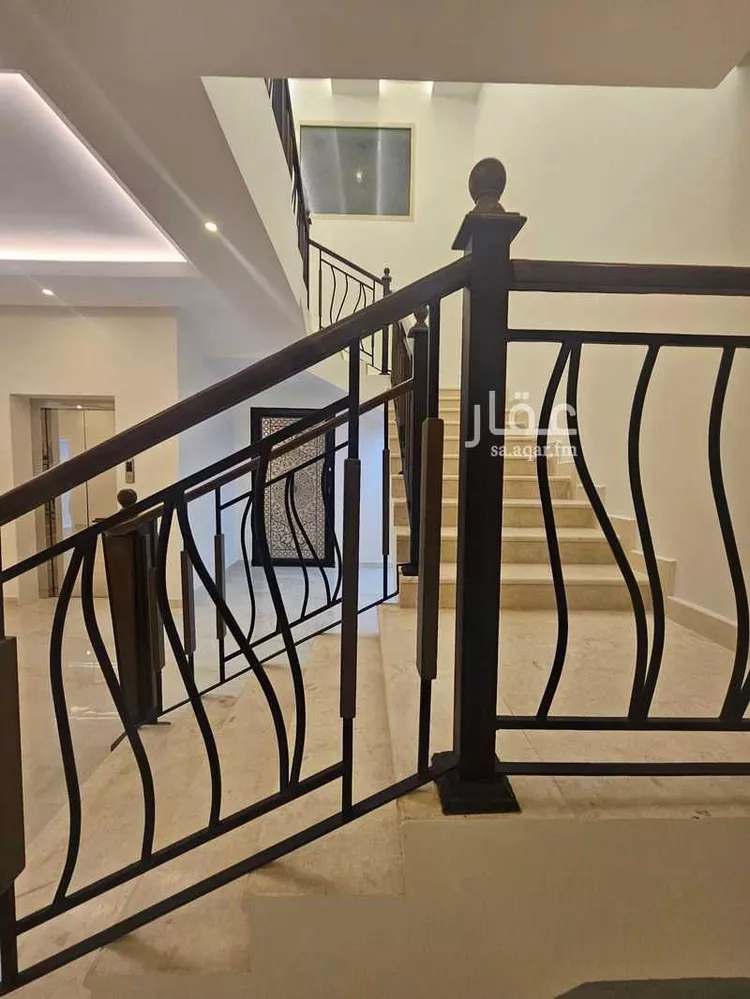 Villa for Sale in Riyadh Al Malqa 23