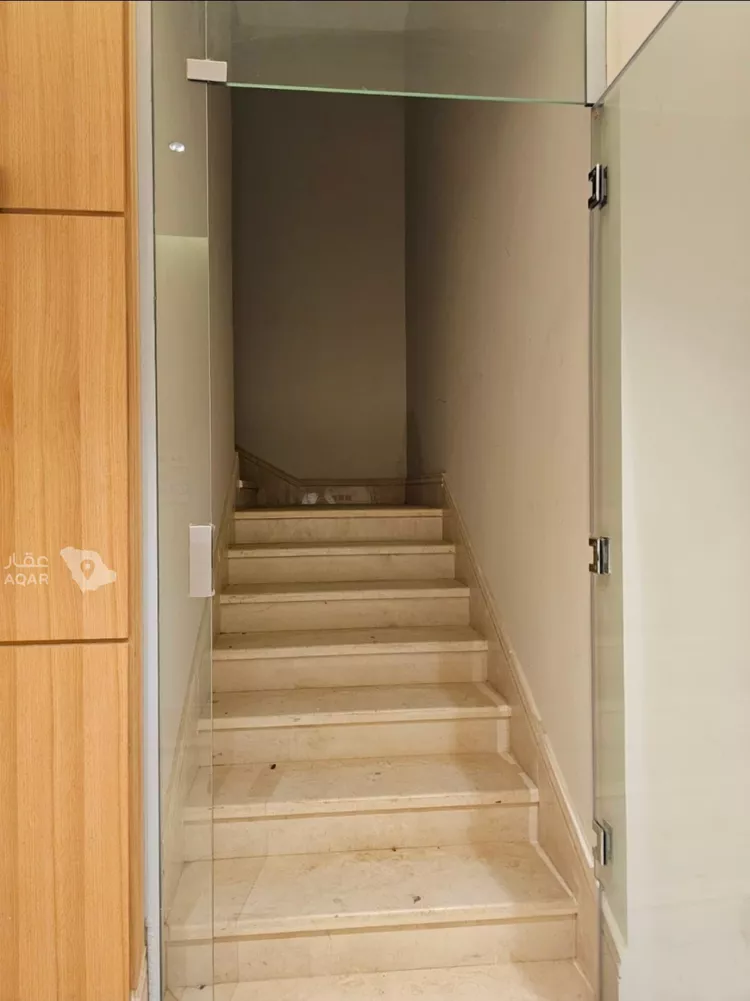 عمارة للبيع في شارع عسفان, حي النرجس, مدينة الرياض, منطقة الرياض 11