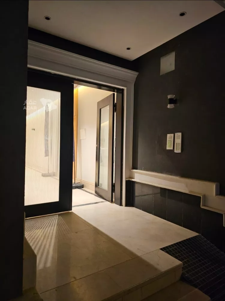 عمارة للبيع في شارع عسفان, حي النرجس, مدينة الرياض, منطقة الرياض 16