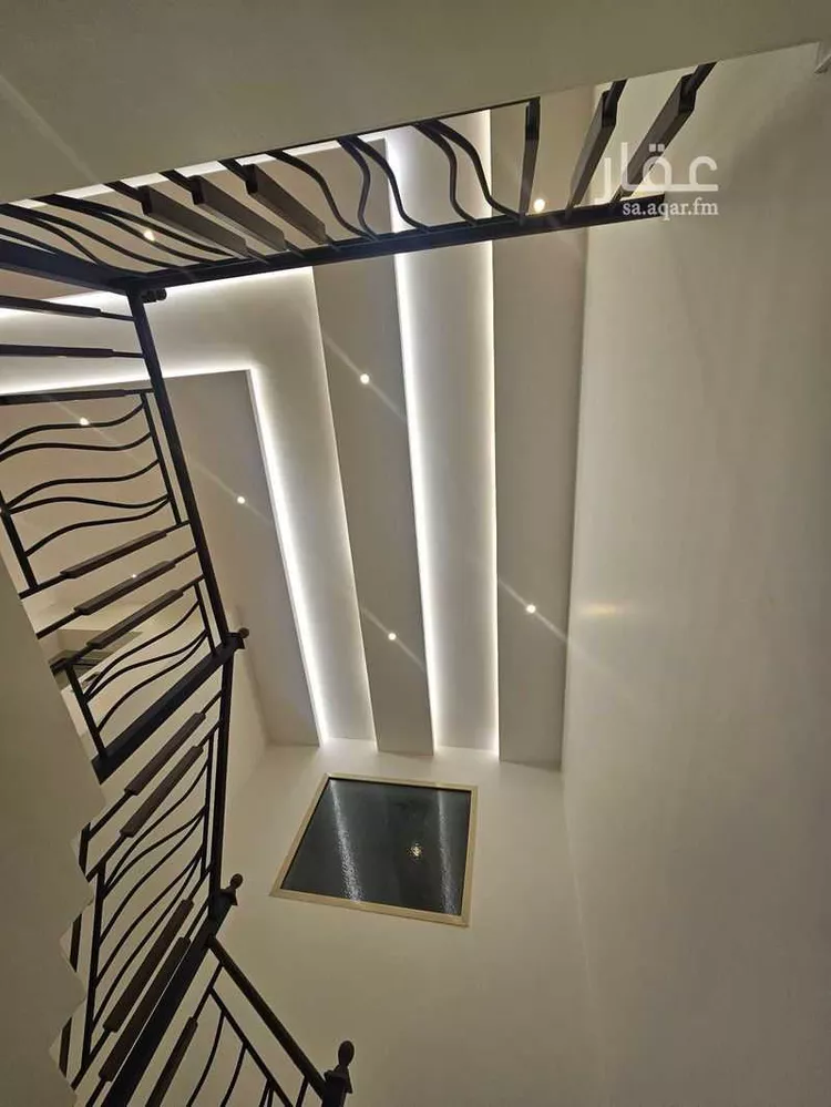 Villa for Sale in Riyadh Al Malqa 24