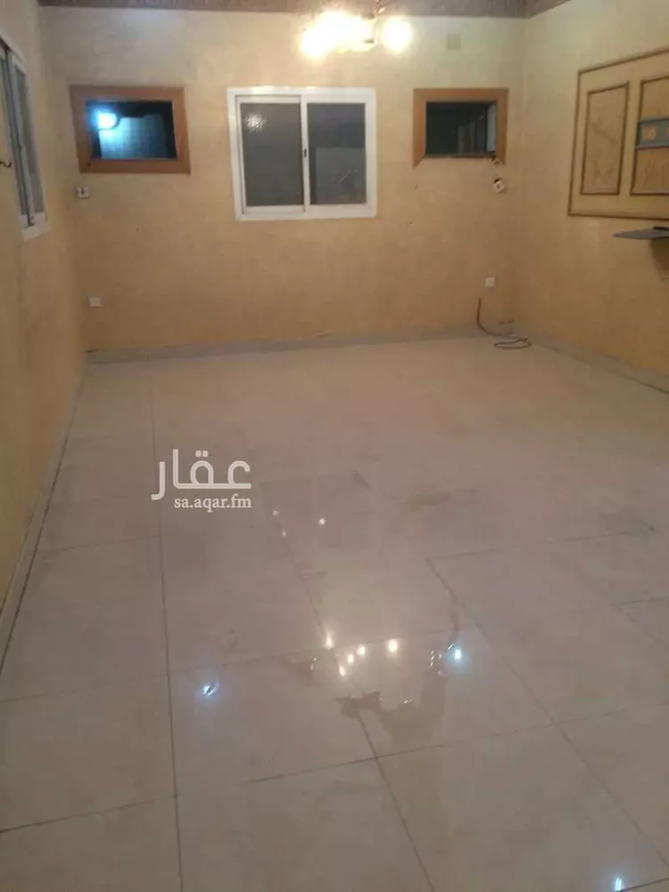 فيلا للبيع في شارع قيس بن الحصين, حي المصيف, مدينة الرياض, منطقة الرياض صورة 3