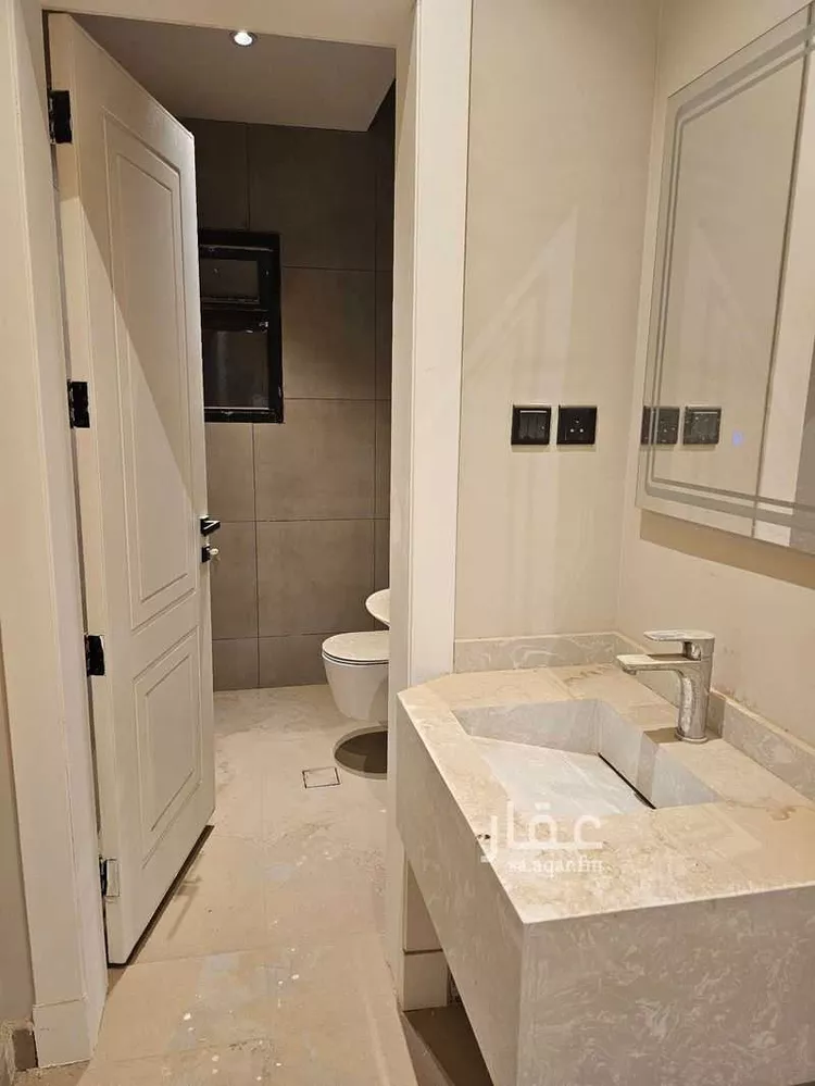 عمارة للبيع في شارع عسفان, حي النرجس, مدينة الرياض, منطقة الرياض 15