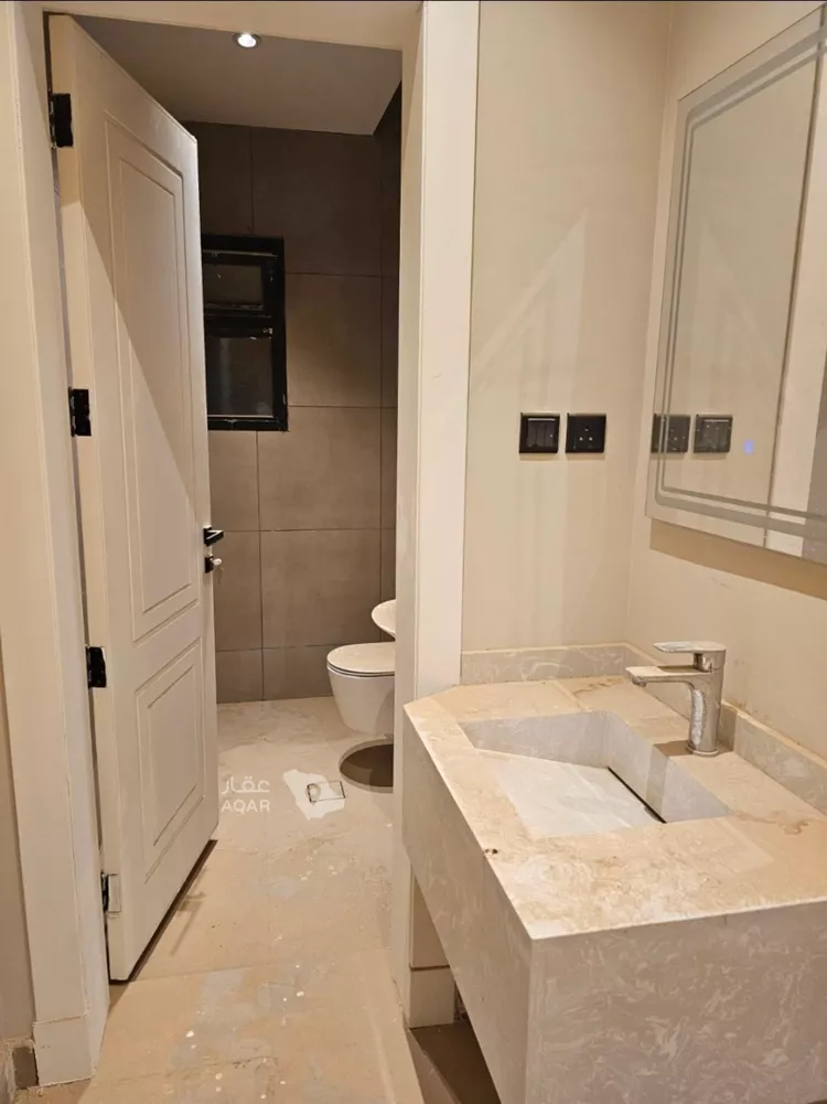 عمارة للبيع في شارع عسفان, حي النرجس, مدينة الرياض, منطقة الرياض صورة 4