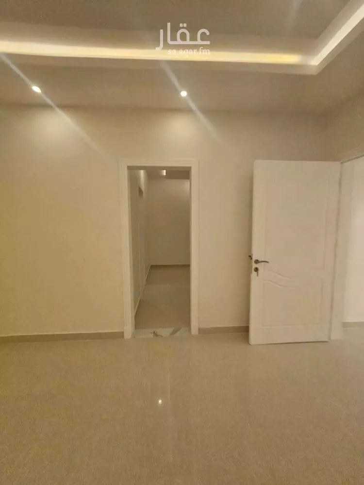 Villa for Sale in Riyadh Al Malqa 18