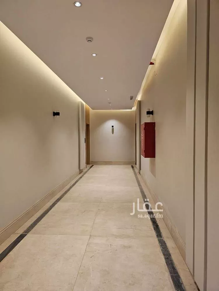 عمارة للبيع في شارع عسفان, حي النرجس, مدينة الرياض, منطقة الرياض 10