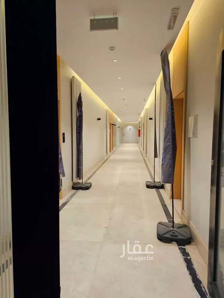 عمارة للبيع في شارع عسفان, حي النرجس, مدينة الرياض, منطقة الرياض 13