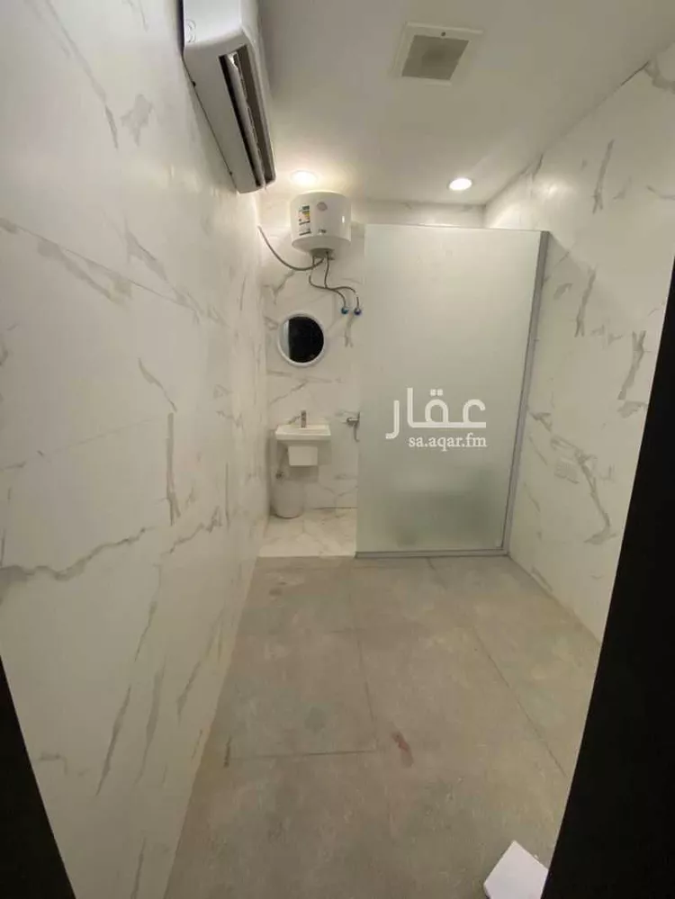 غرفة للإيجار في شارع رشيد الدين البزاز, حي القيروان, مدينة الرياض, منطقة الرياض