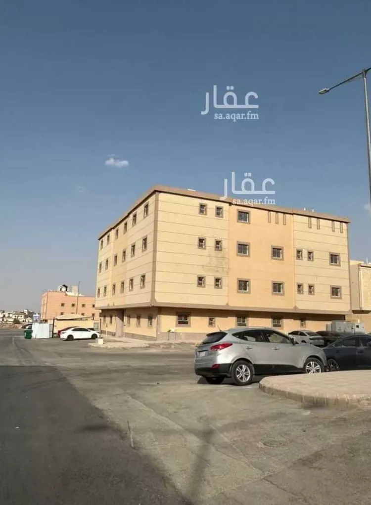 عمارة للبيع في شارع الفروسية, حي ظهرة لبن, مدينة الرياض, منطقة الرياض