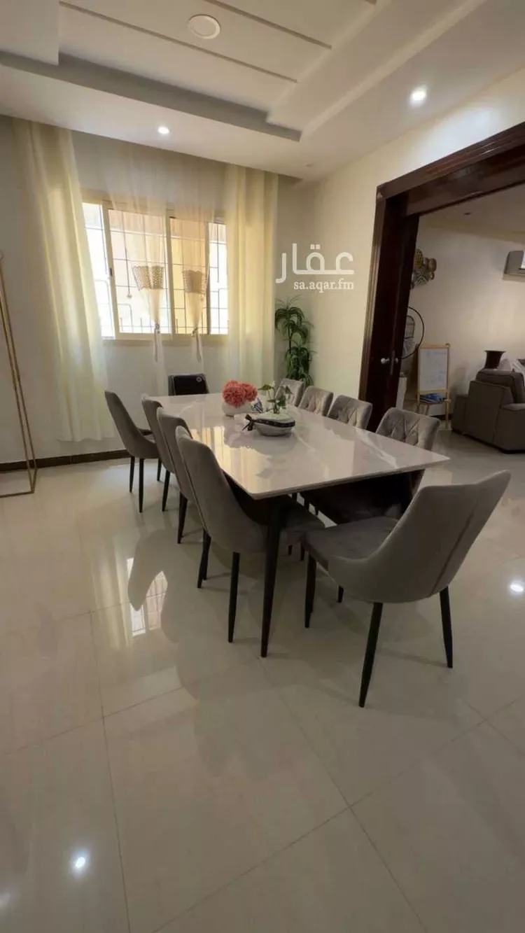 فيلا للبيع في شارع الحسان, حي لبن, مدينة الرياض, منطقة الرياض صورة 2