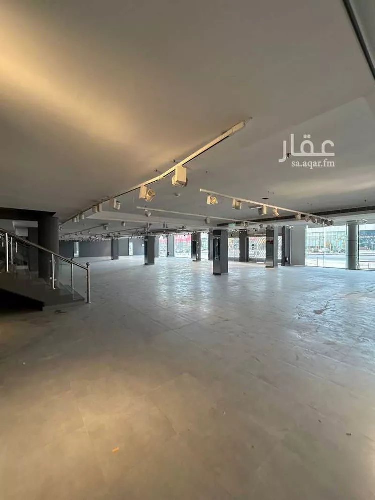 محل للإيجار في شارع الطائف, حي ظهرة لبن, مدينة الرياض, منطقة الرياض 7