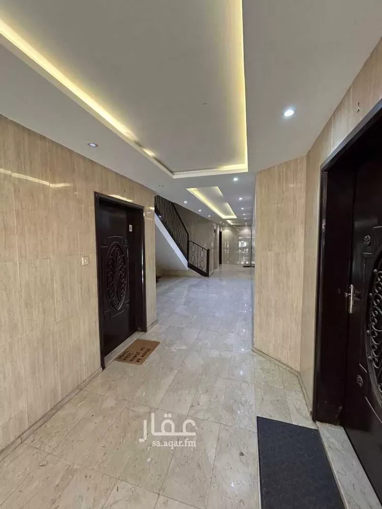 عمارة للبيع في شارع الرائد, حي لبن, مدينة الرياض, منطقة الرياض صورة 3