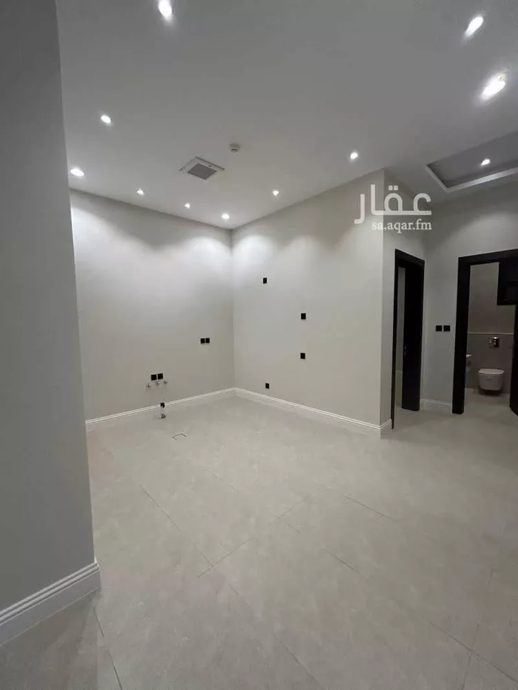 Building for Sale in Riyadh Dhahrat Laban 14