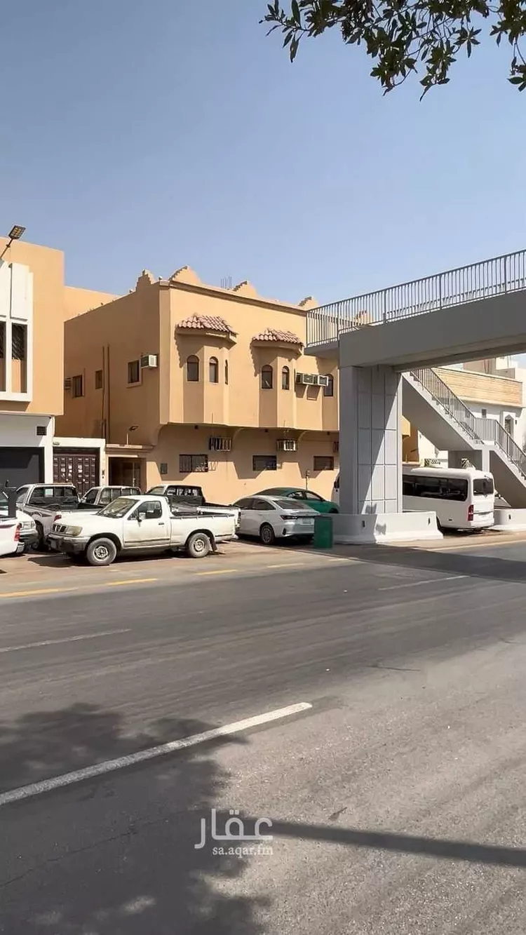 عمارة للبيع في شارع  ابي حنيفه, حي العريجاء الأوسط, مدينة الرياض, منطقة الرياض صورة 3