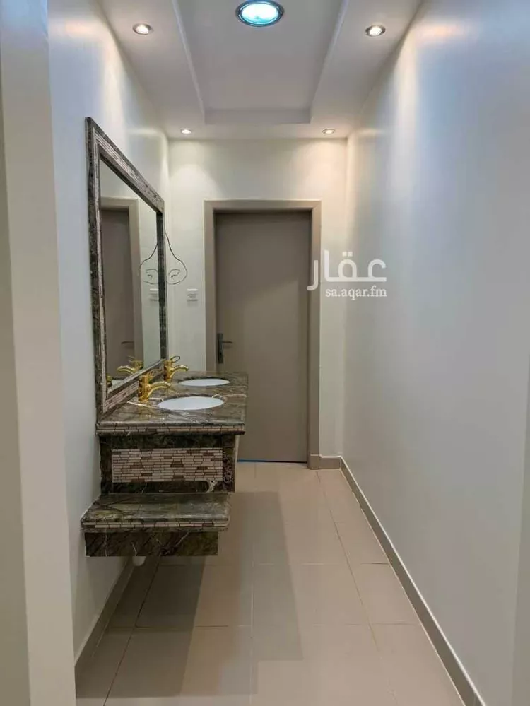 Apartment for Sale in Riyadh Laban 15
