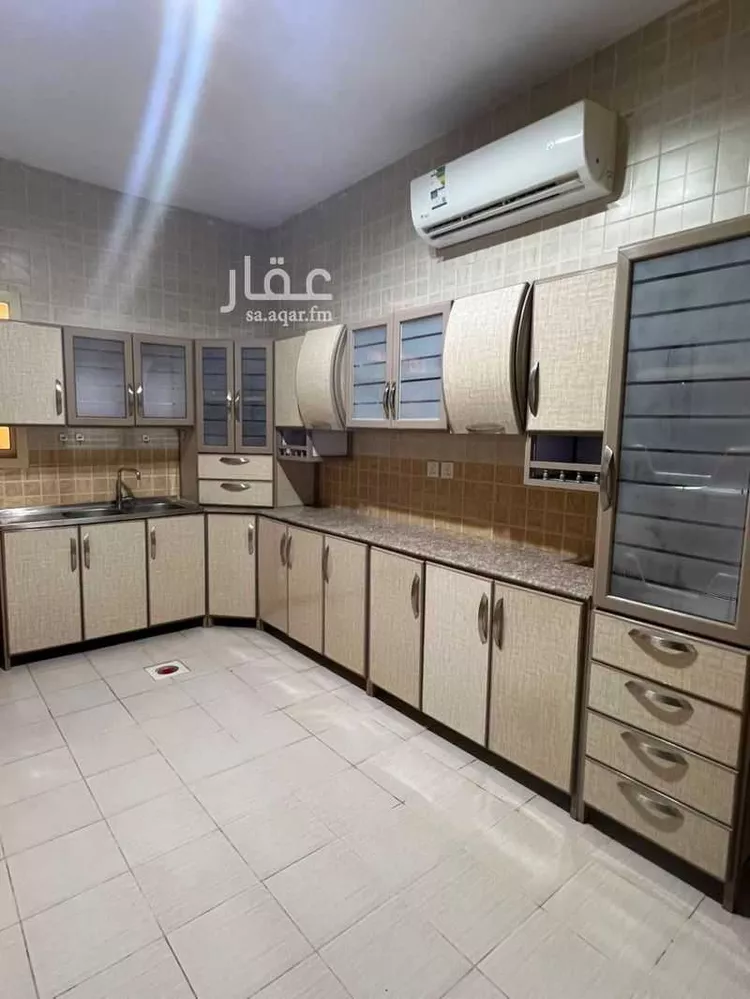 شقة للإيجار في شارع الفريق, حي ظهرة لبن, مدينة الرياض, منطقة الرياض صورة 4