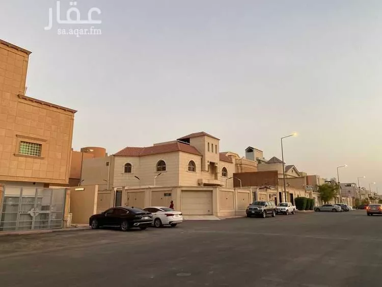 فيلا للبيع في شارع محمد بن رزين, حي الأندلس, مدينة الرياض, منطقة الرياض صورة 3