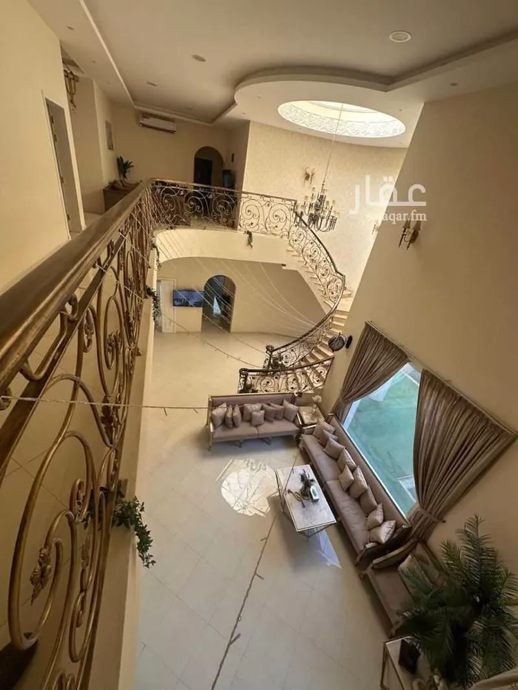 فيلا للبيع في شارع العيينه, حي الصواري, مدينة الخبر, المنطقة الشرقية صورة 2