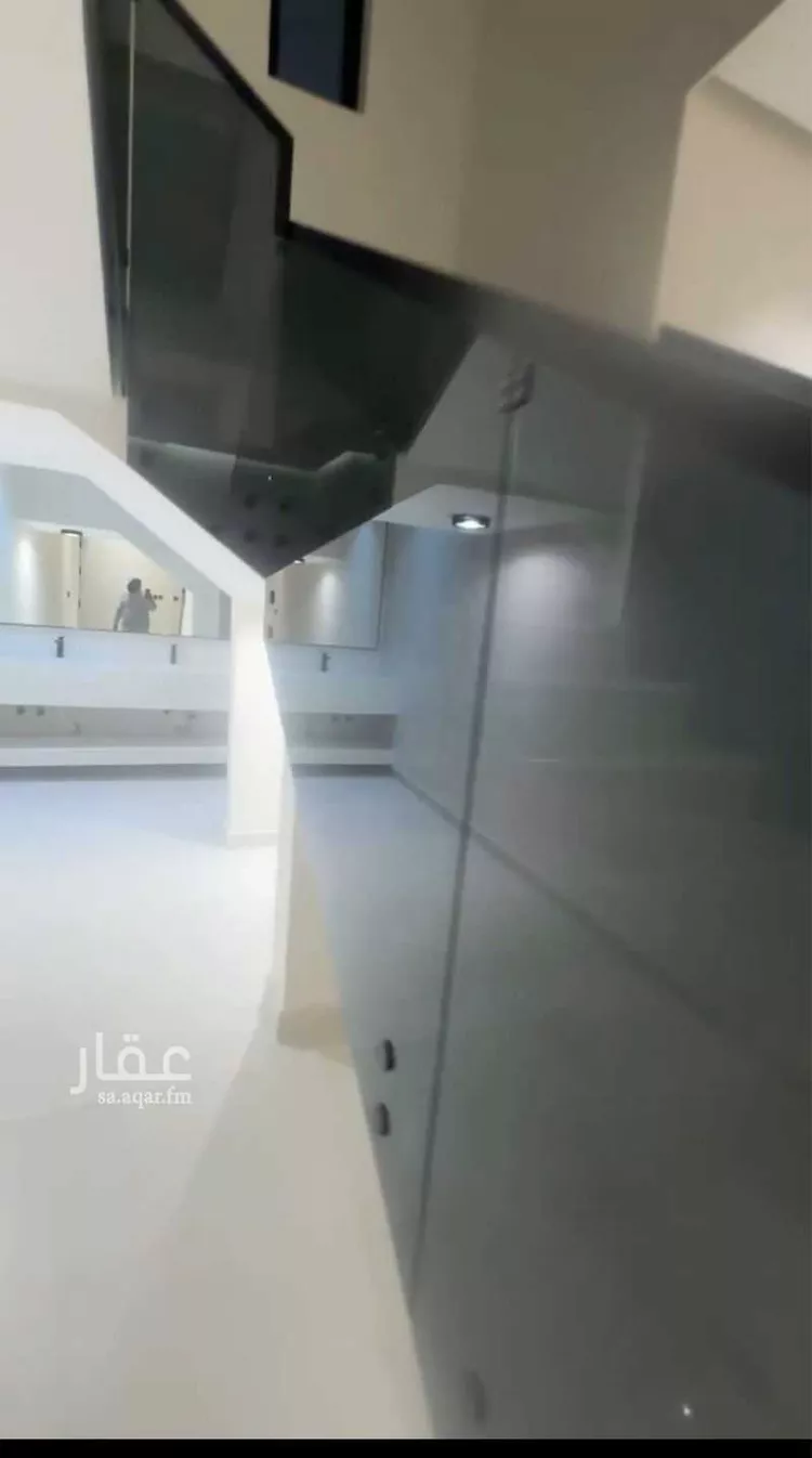 فيلا للبيع في شارع القبه, حي الأمواج, مدينة الخبر, المنطقة الشرقية صورة 2