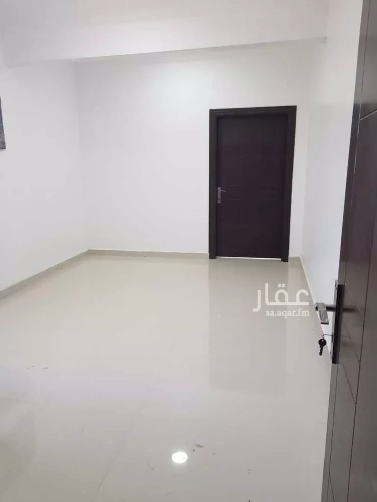 عمارة للبيع في شارع الطبري, حي الورود, مدينة شقراء, منطقة الرياض صورة 2