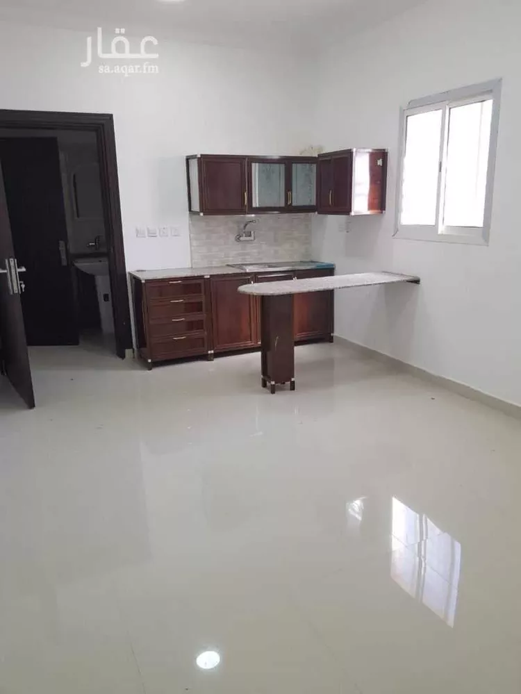 عمارة للبيع في شارع الطبري, حي الورود, مدينة شقراء, منطقة الرياض صورة 3