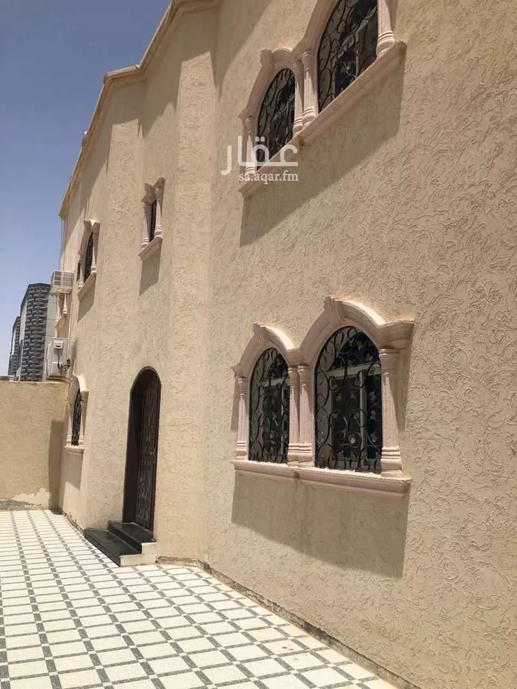 فيلا للبيع في شارع دخنة, حي النهضة, مدينة الرياض, منطقة الرياض صورة 3