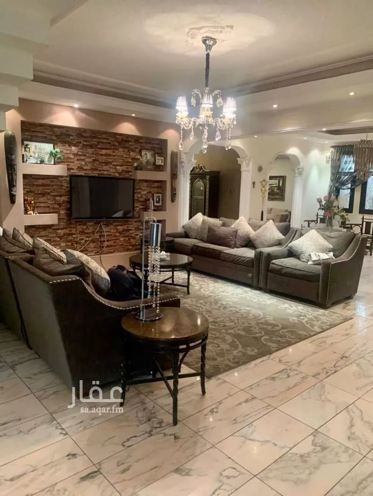 فيلا للبيع في شارع ظبية بنت البراء, حي المصيف, مدينة الرياض, منطقة الرياض 9