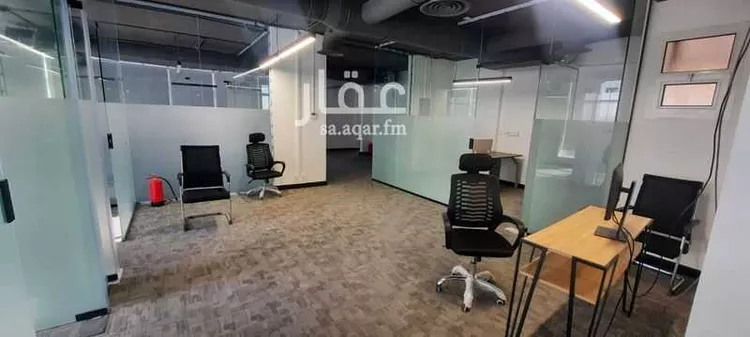 مكتب تجاري للإيجار في شارع الأمير بندر بن عبدالعزيز, حي الملك فيصل, مدينة الرياض, منطقة الرياض صورة 3