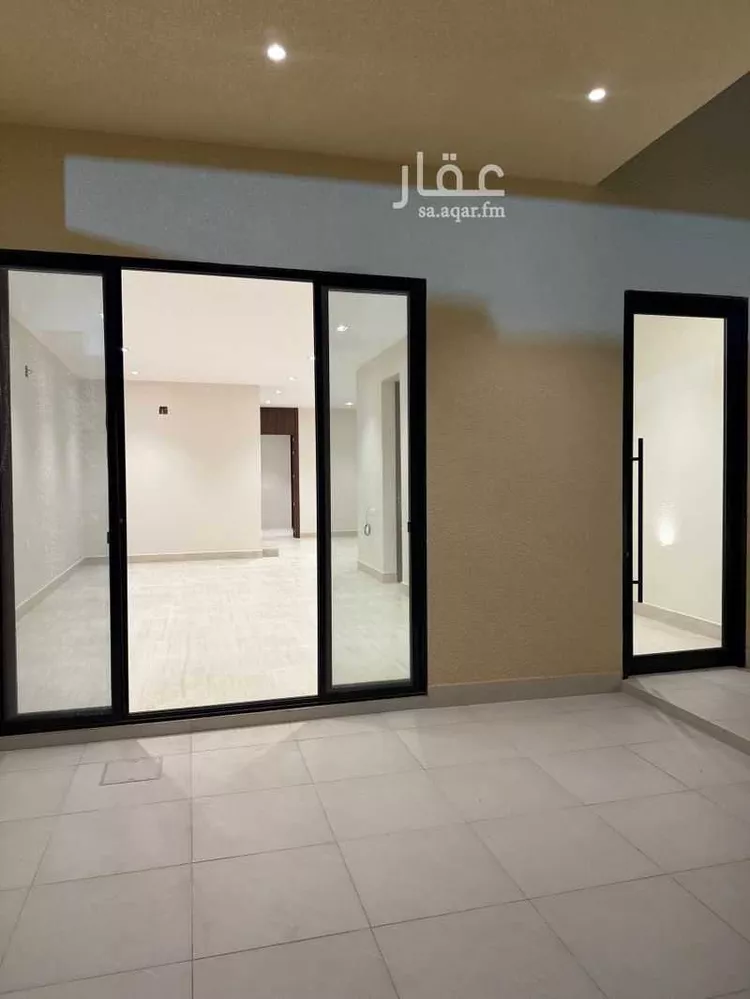 فيلا للإيجار في شارع عام, حي السعادة, مدينة الرياض, منطقة الرياض صورة 2