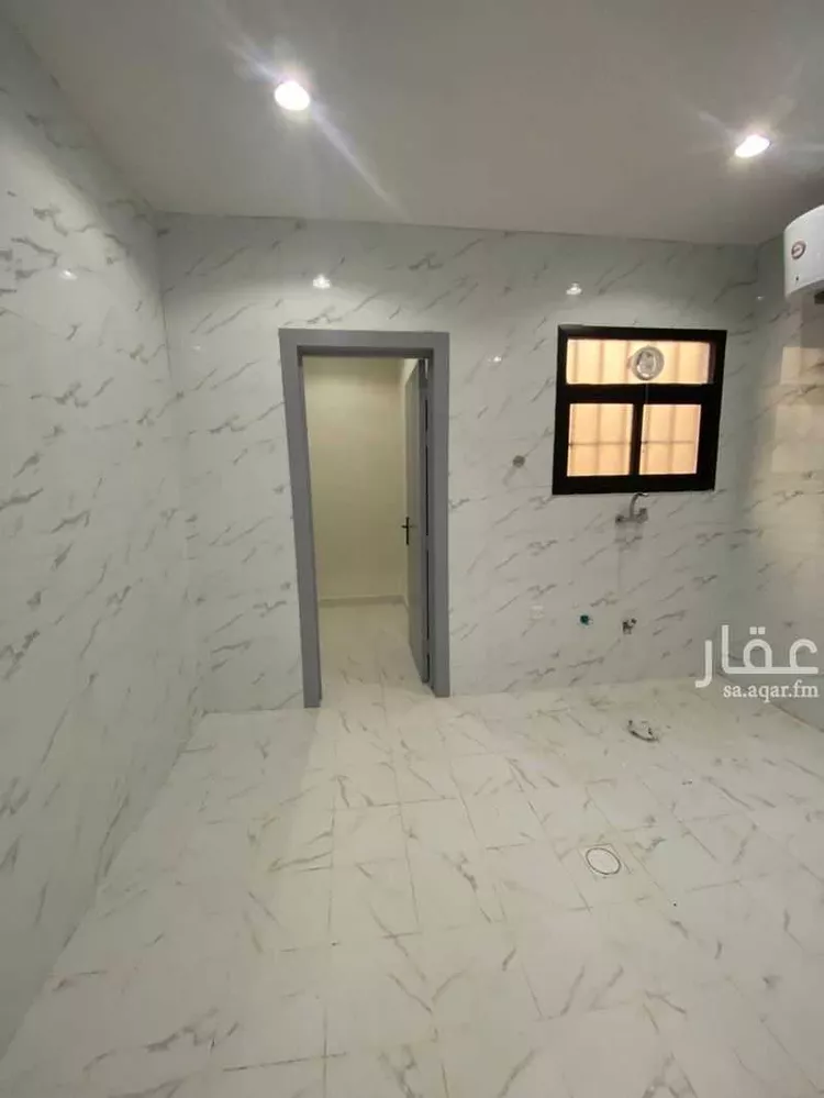 دور للبيع في شارع عام, حي البرية, مدينة الرياض, منطقة الرياض صورة 5